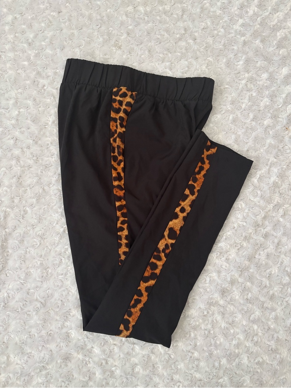 IMAN Black Jogger Pants w/ Leopard Side Stripe | Elastic Waist & Pockets | Sz M - Picture 3 of 6